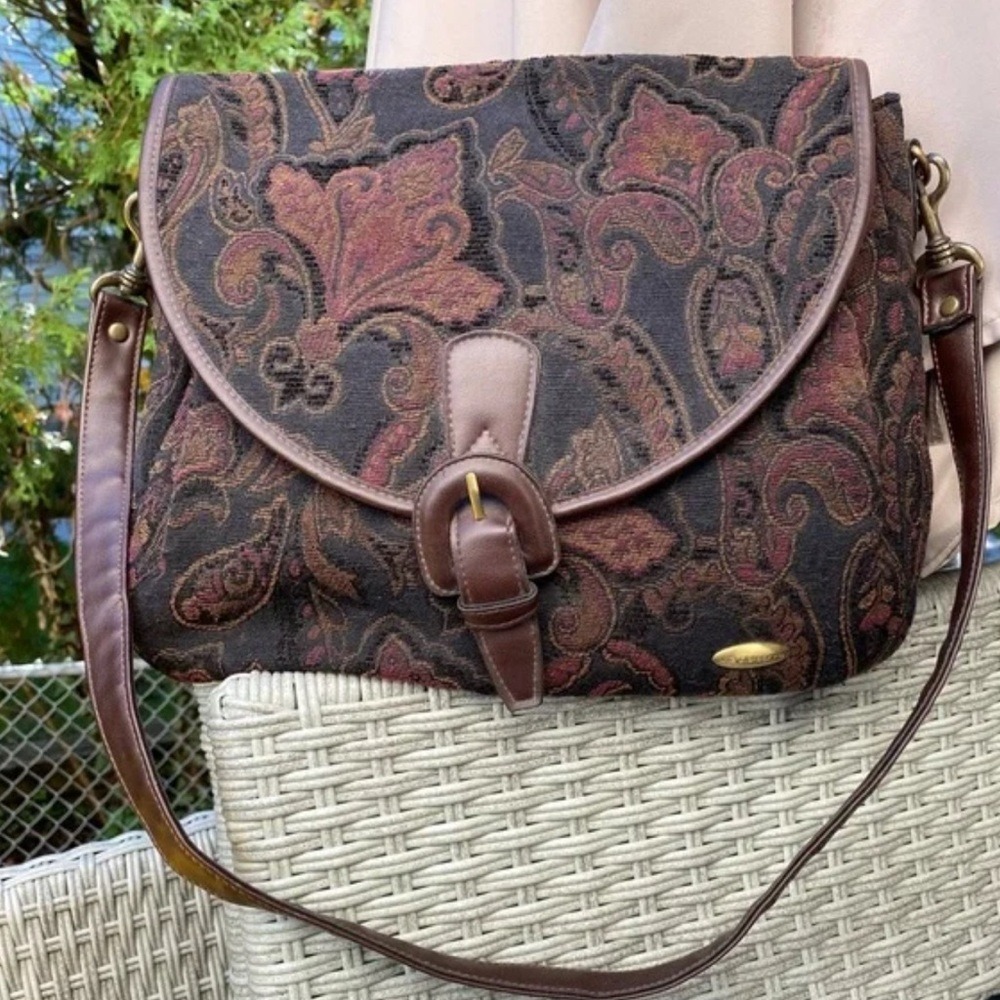 Vintage Liz Claiborne Tapestry Crossbody